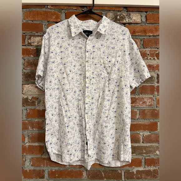 Rails Carson Beach Blues Linen Floral Button Up Size XL - Picture 1 of 6